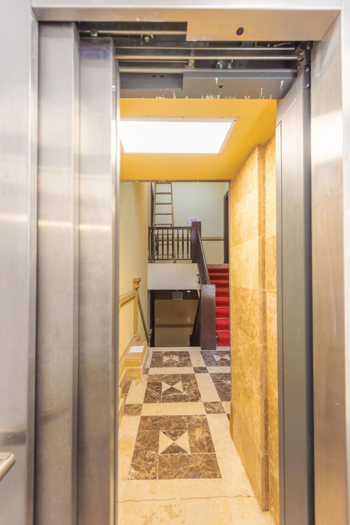Lux Apartamento